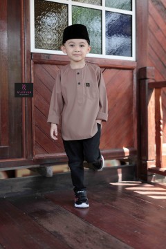 Kurta Ziyyad Kids - Light Brown (S-M)