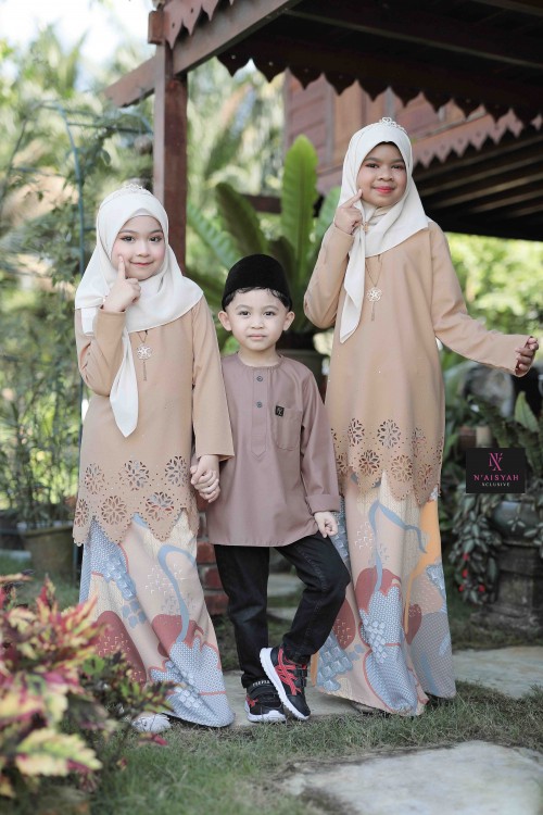 Kurta Ziyyad Kids - Light Brown (S-M)