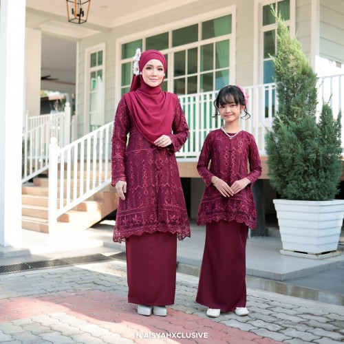 Nilam Sari (B) -  Maroon