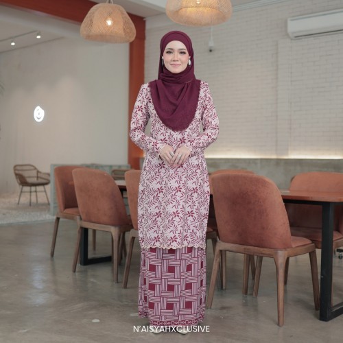 Kurung Juwita- Maroon