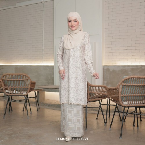 Kurung Juwita- Nude