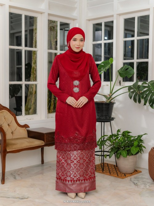 Kurung Dang Wangi- Red wine Kurung Dang Wangi- Red wine